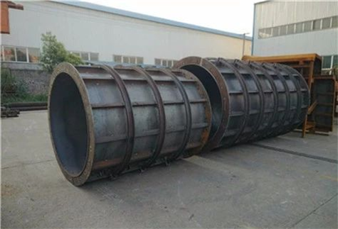 偉志模板廠家發(fā)貨圓柱鋼模板注意事項(xiàng)